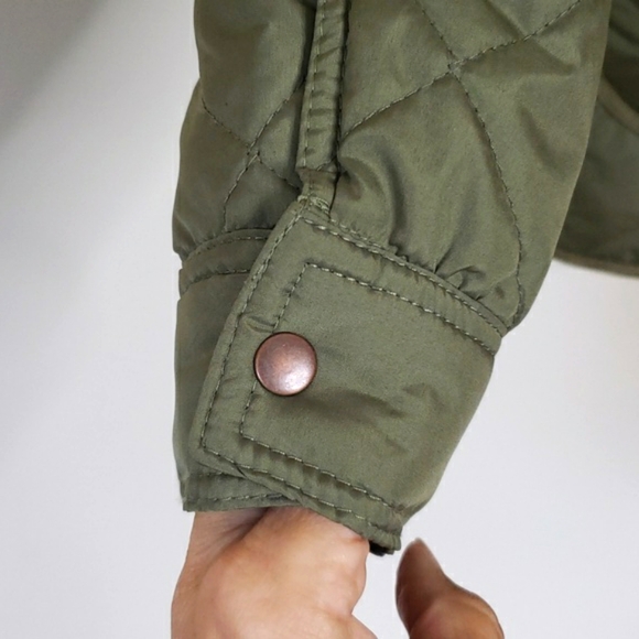 Stoic Women's Utility Jacket Quilted Sherpa Lined Medium Outdoor Campcore - Picture 4 of 10